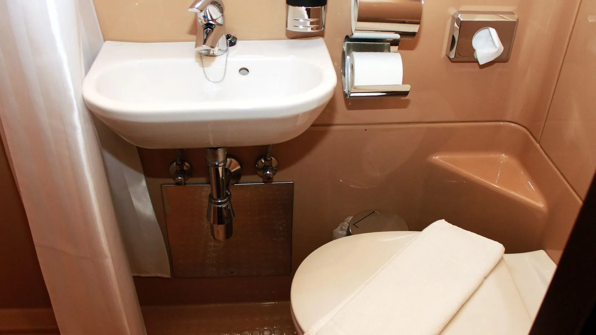 ***  Hotel Goldene Krone Innsbruck Ausztria