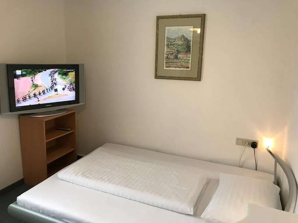 Hotel Goldene Krone Innsbruck 3*,  Áustria